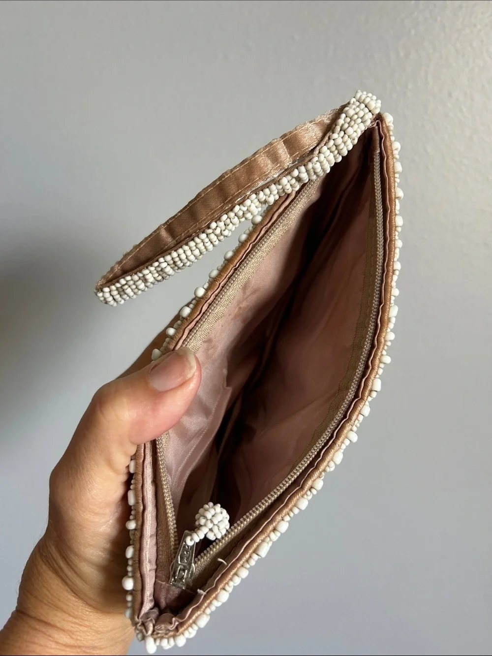 Vintage Beaded Wristlet Clutch - Black & White